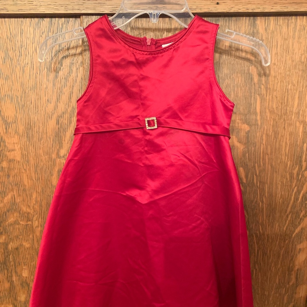 Girls red satin sleeveless holiday dress size 6